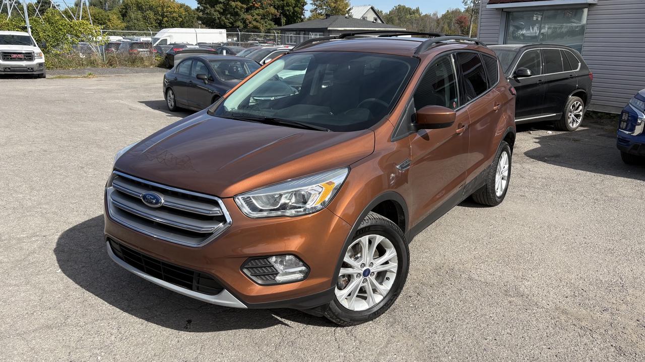 2017 Ford Escape SE - Photo #1