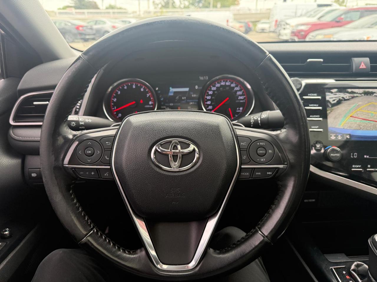 2019 Toyota Camry XSE / LEATHER / PANO ROOF / HTD SEATS / BLINDSPOT Photo
