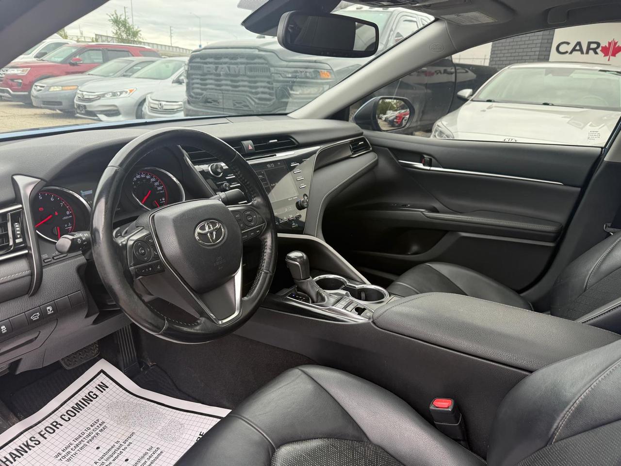 2019 Toyota Camry XSE / LEATHER / PANO ROOF / HTD SEATS / BLINDSPOT Photo