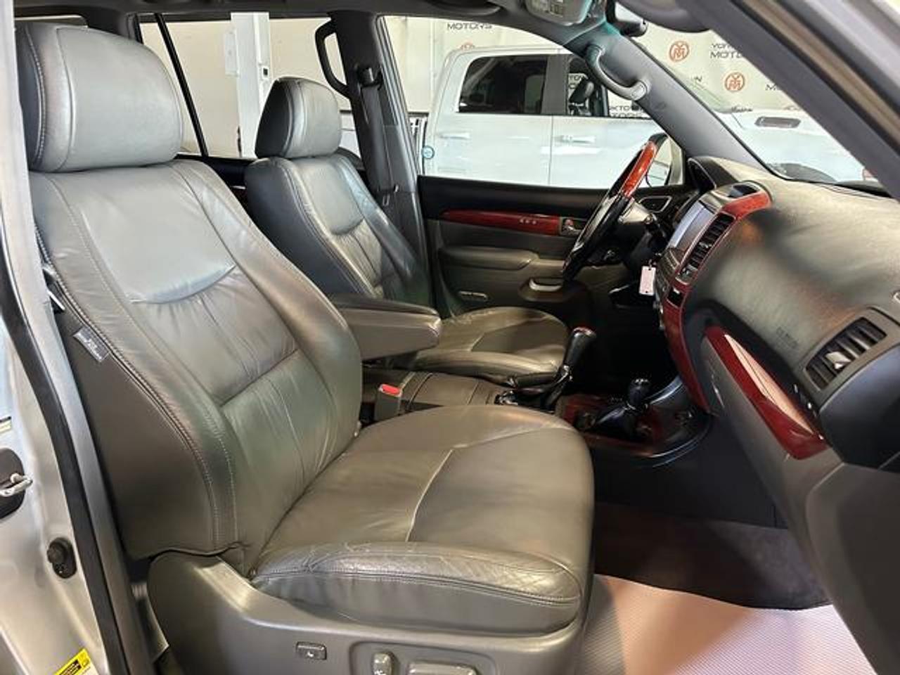 2009 Lexus GX 470 MARKLEVINSON SOUND | SUNROOF | 4X4 | WOODGRAINTRIM Photo