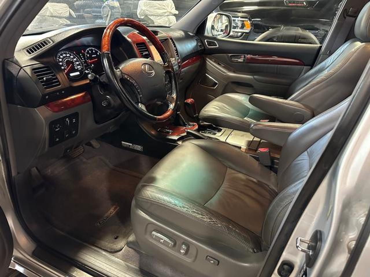 2009 Lexus GX 470 MARKLEVINSON SOUND | SUNROOF | 4X4 | WOODGRAINTRIM Photo