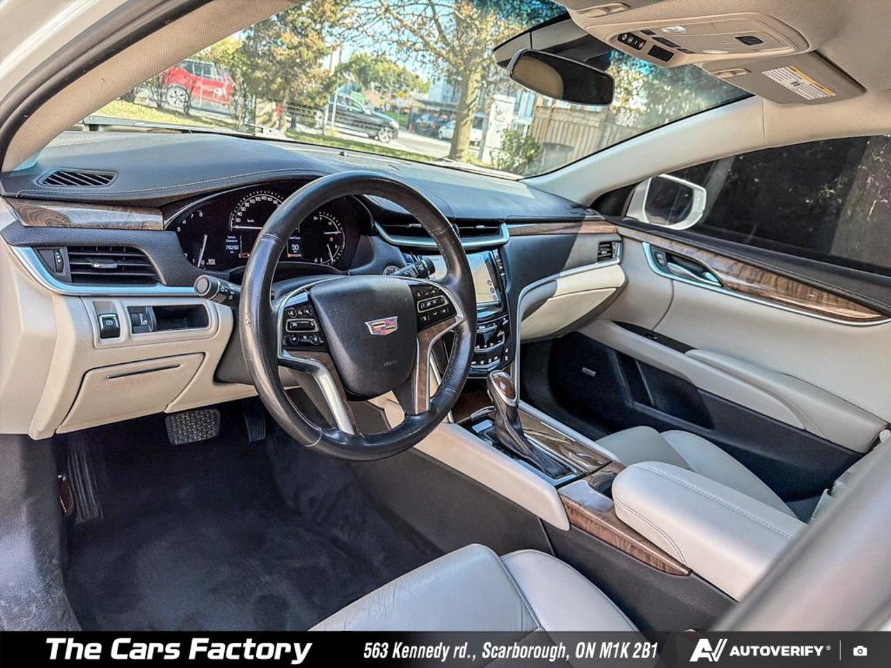 2018 Cadillac XTS Luxury AWD Only 078,292KM Apple Carplay Mint! Photo