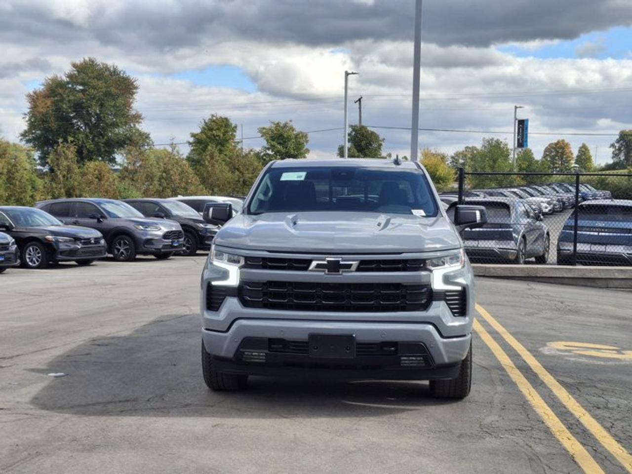 2024 Chevrolet Silverado 1500 RST Crew 4X4 | 6.2L | Leather | Sunroof | Max Trailer Pkg | Active Exhaust | 360 Camera and More ! Photo