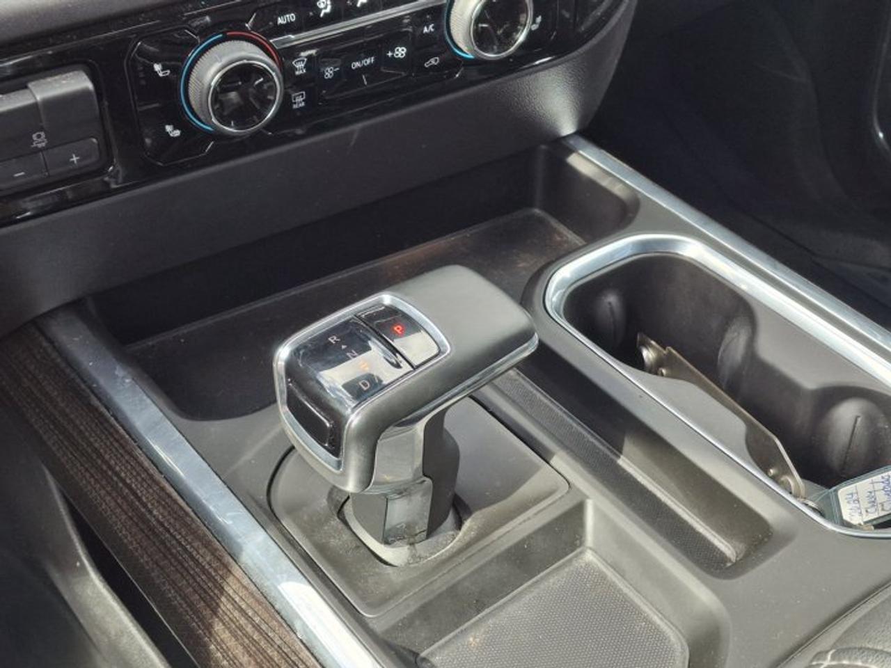 2024 Chevrolet Silverado 1500 RST Crew 4X4 | 6.2L | Leather | Sunroof | Max Trailer Pkg | Active Exhaust | 360 Camera and More ! Photo