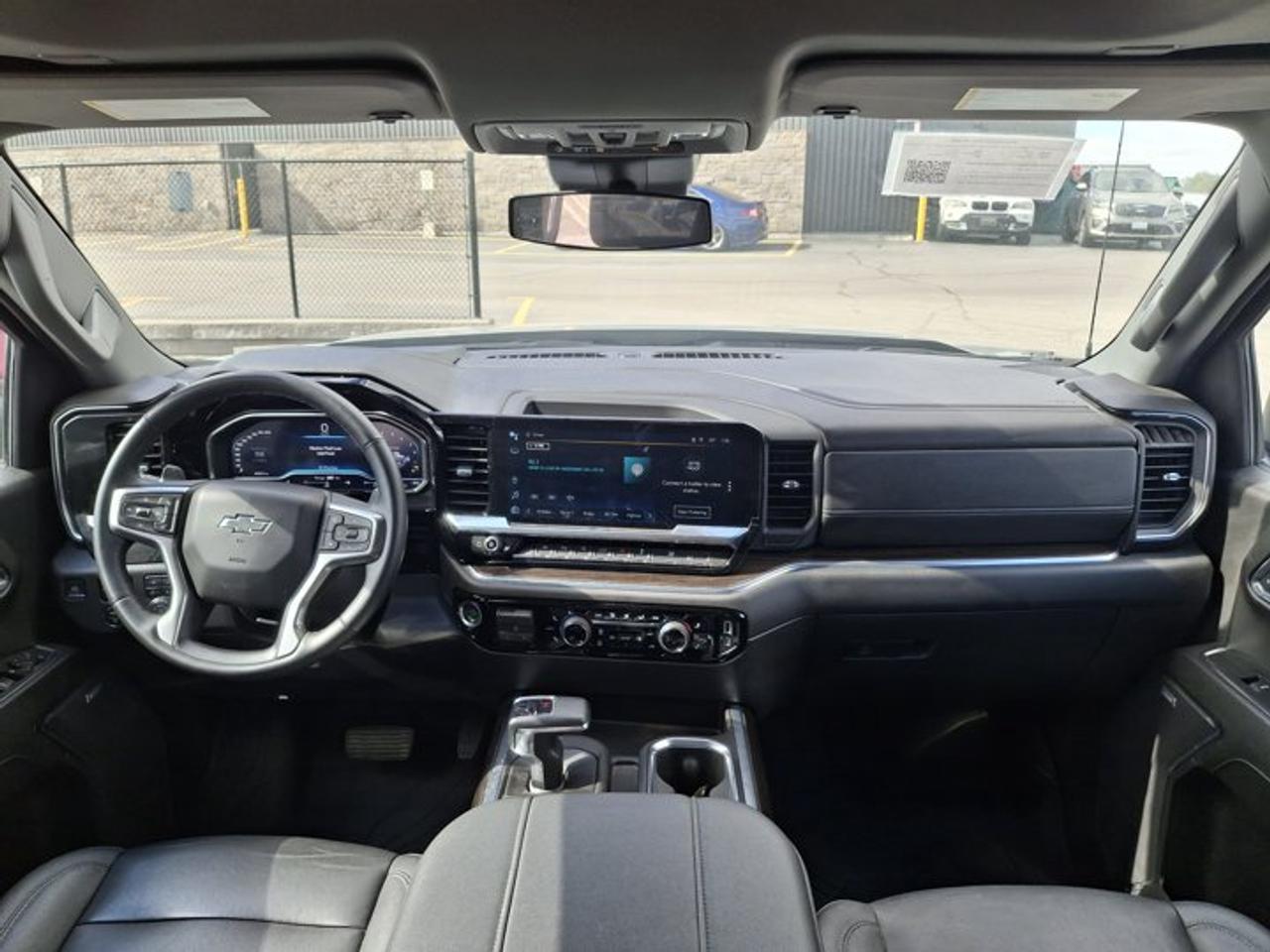 2024 Chevrolet Silverado 1500 RST Crew 4X4 | 6.2L | Leather | Sunroof | Max Trailer Pkg | Active Exhaust | 360 Camera and More ! Photo