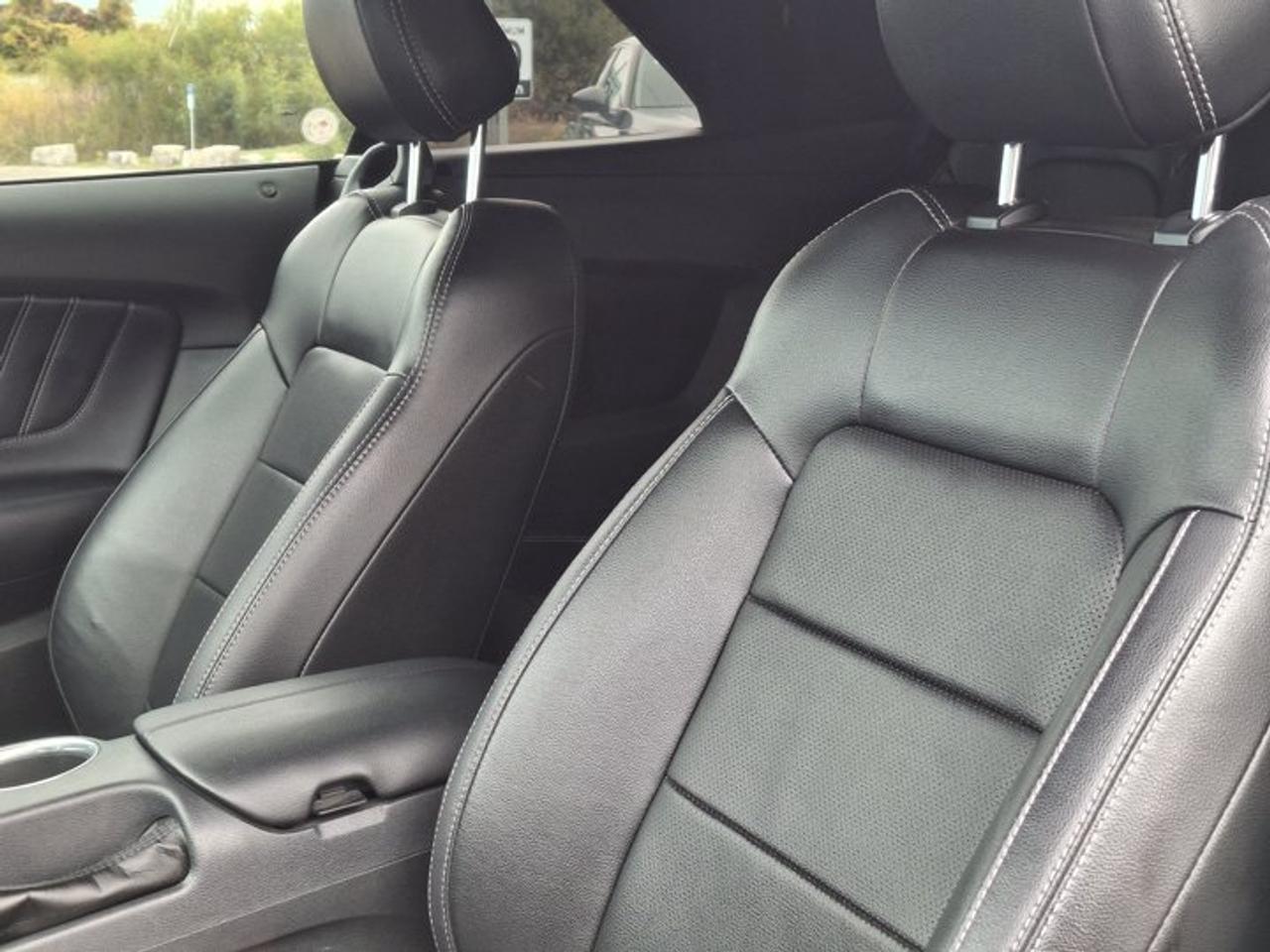 2022 Ford Mustang EcoBoost Premium | Leather | Nav | Cooled + Heated Seats | Adaptive Cruise | CarPlay and More ! Photo