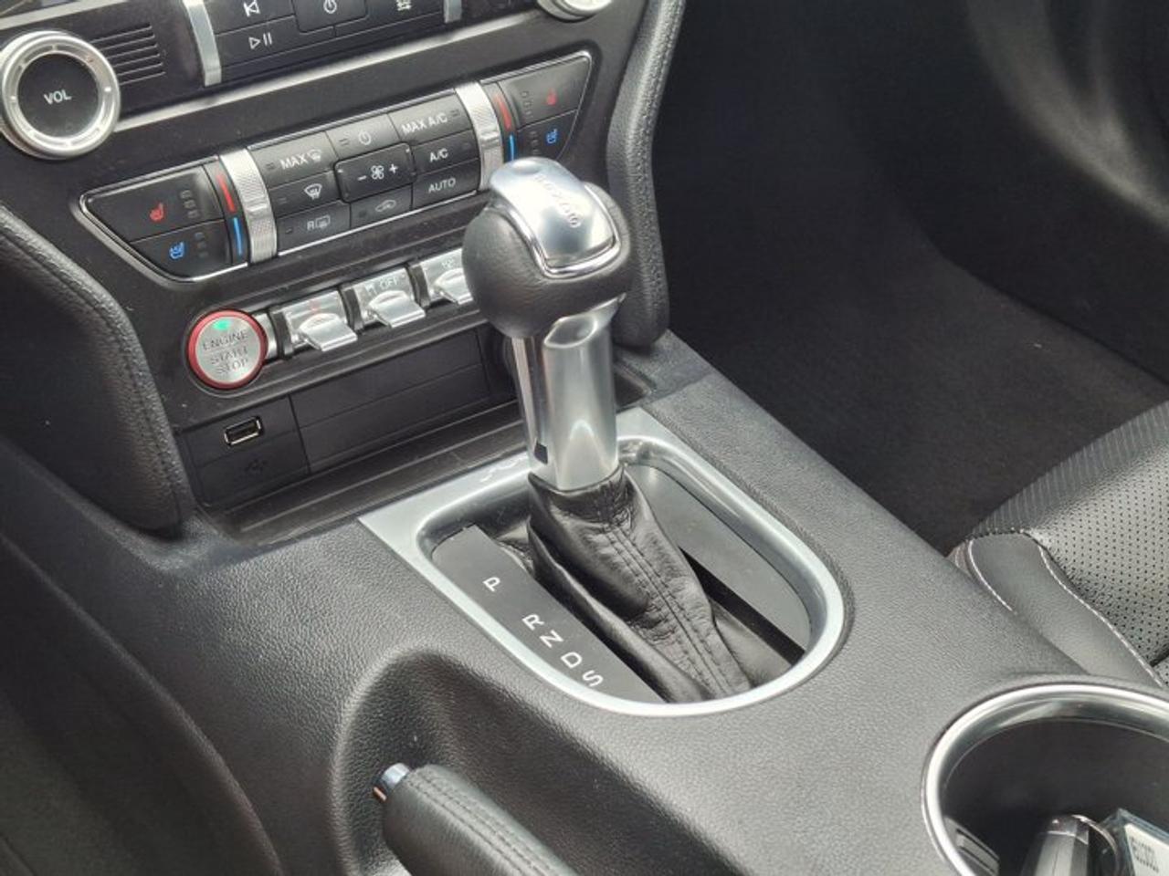 2022 Ford Mustang EcoBoost Premium | Leather | Nav | Cooled + Heated Seats | Adaptive Cruise | CarPlay and More ! Photo