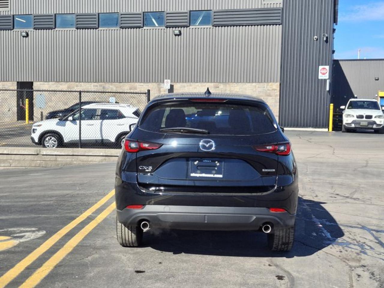 2024 Mazda CX-5 GS AWD | Sunroof | Leatherette | Adaptive Cruise | Heated Wheel + Seats | CarPlay + Android and More Photo
