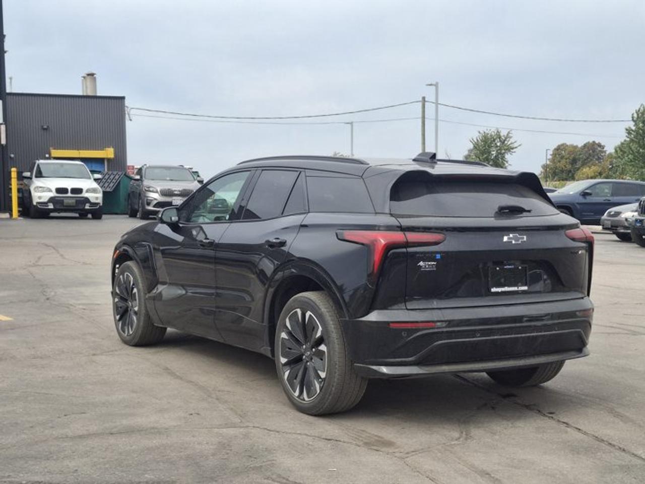 2024 Chevrolet Blazer EV eAWD RS | Leather | Navi | Heated Seats + Steering | Power Liftgate | Adaptive Cruise | and More ! Photo2