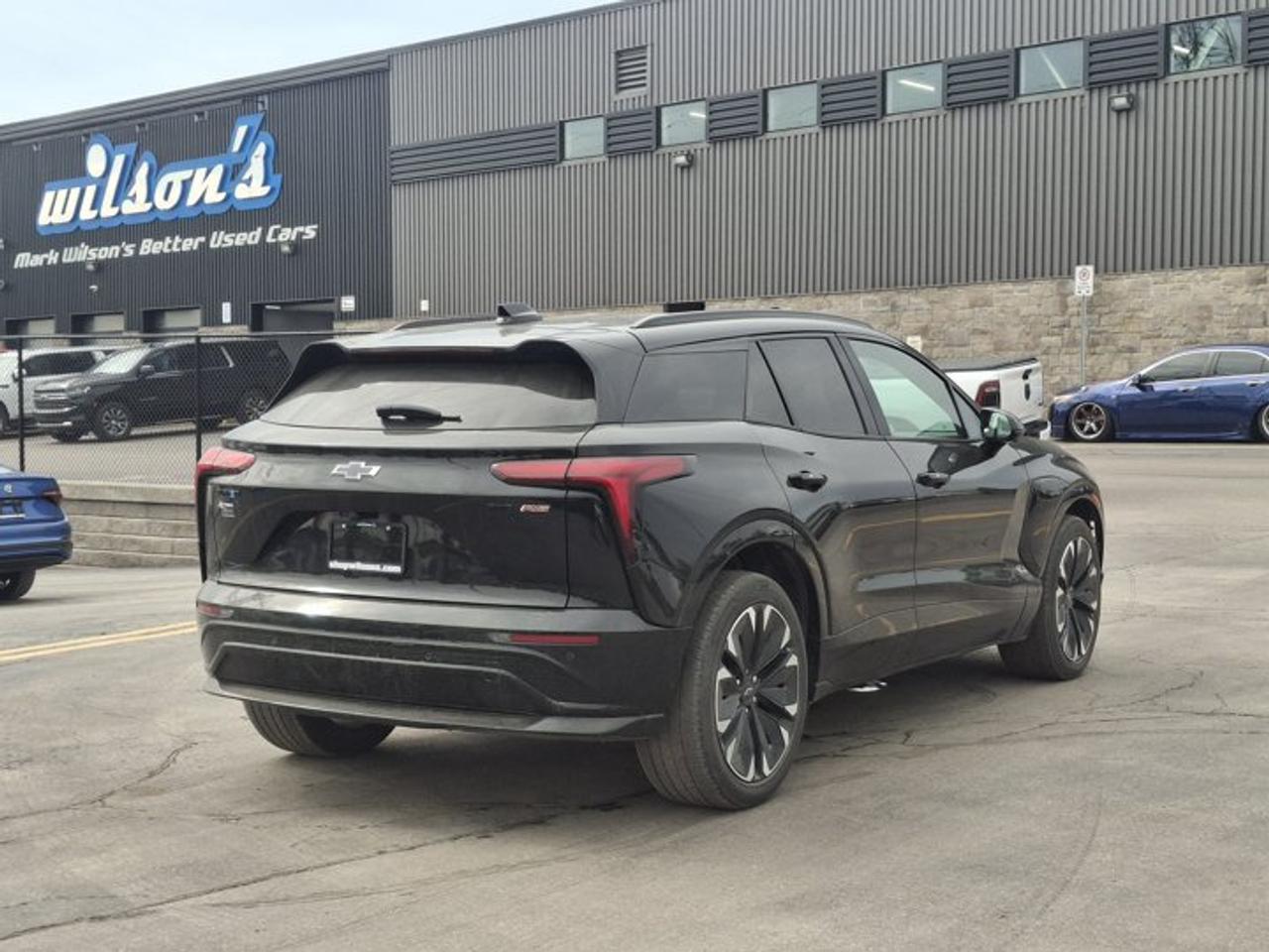 2024 Chevrolet Blazer EV eAWD RS | Leather | Navi | Heated Seats + Steering | Power Liftgate | Adaptive Cruise | and More ! Photo