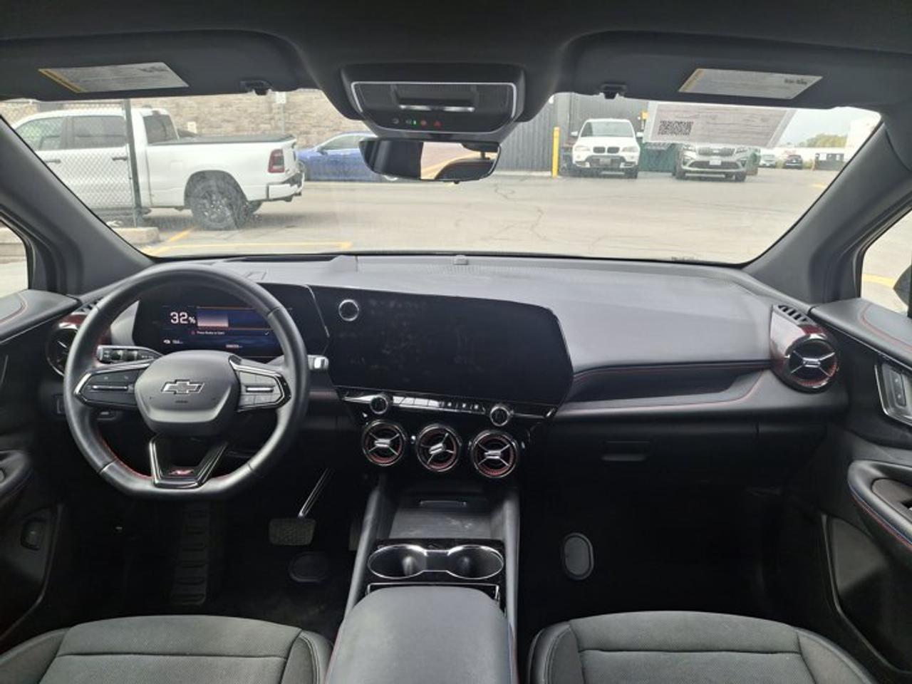 2024 Chevrolet Blazer EV eAWD RS | Leather | Navi | Heated Seats + Steering | Power Liftgate | Adaptive Cruise | and More ! Photo