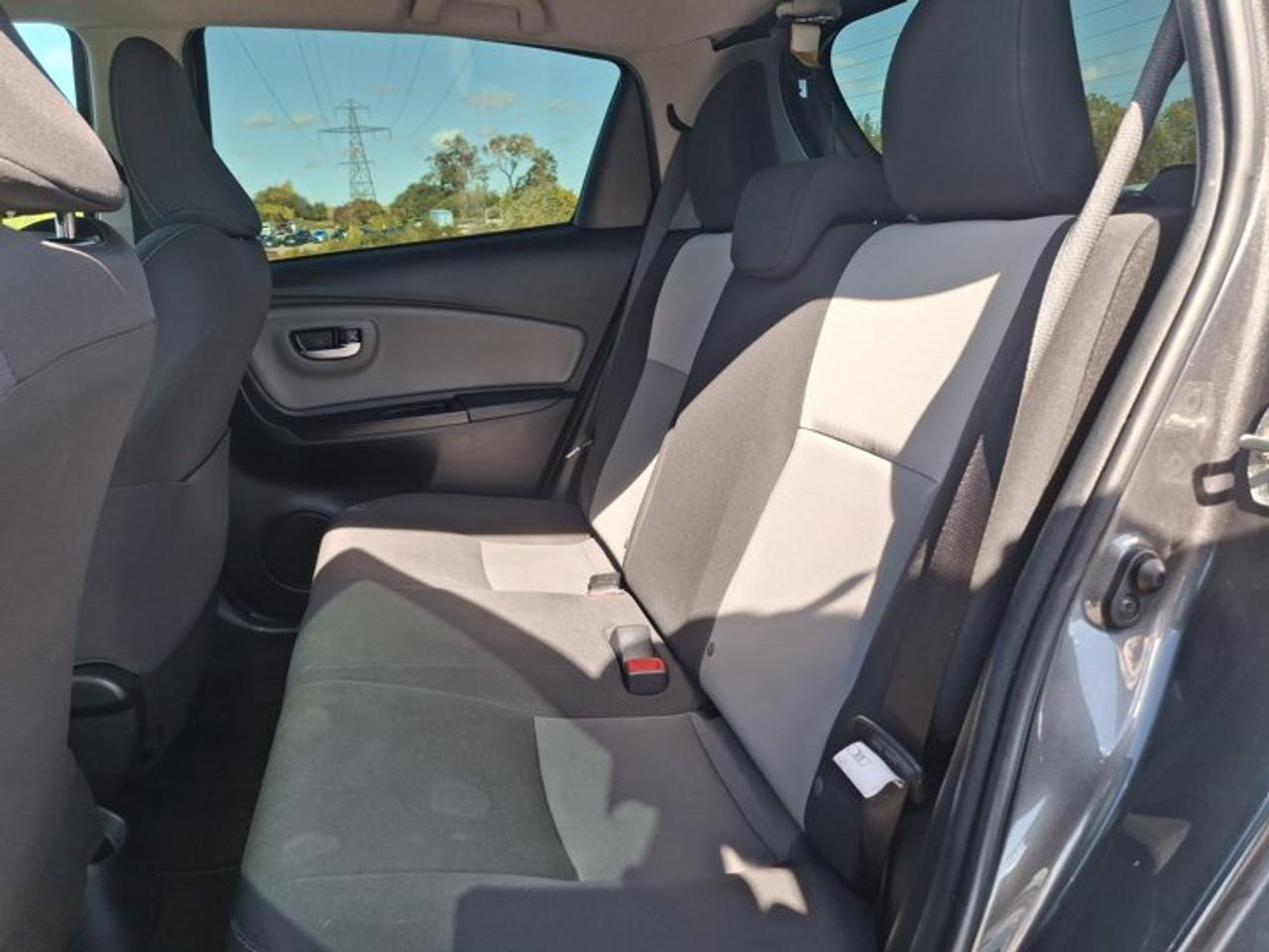 2019 Toyota Yaris Hatchback LE | 5-Speed Manual | A/C | Heated Seats | Rear Camera | Bluetooth | and More ! Photo