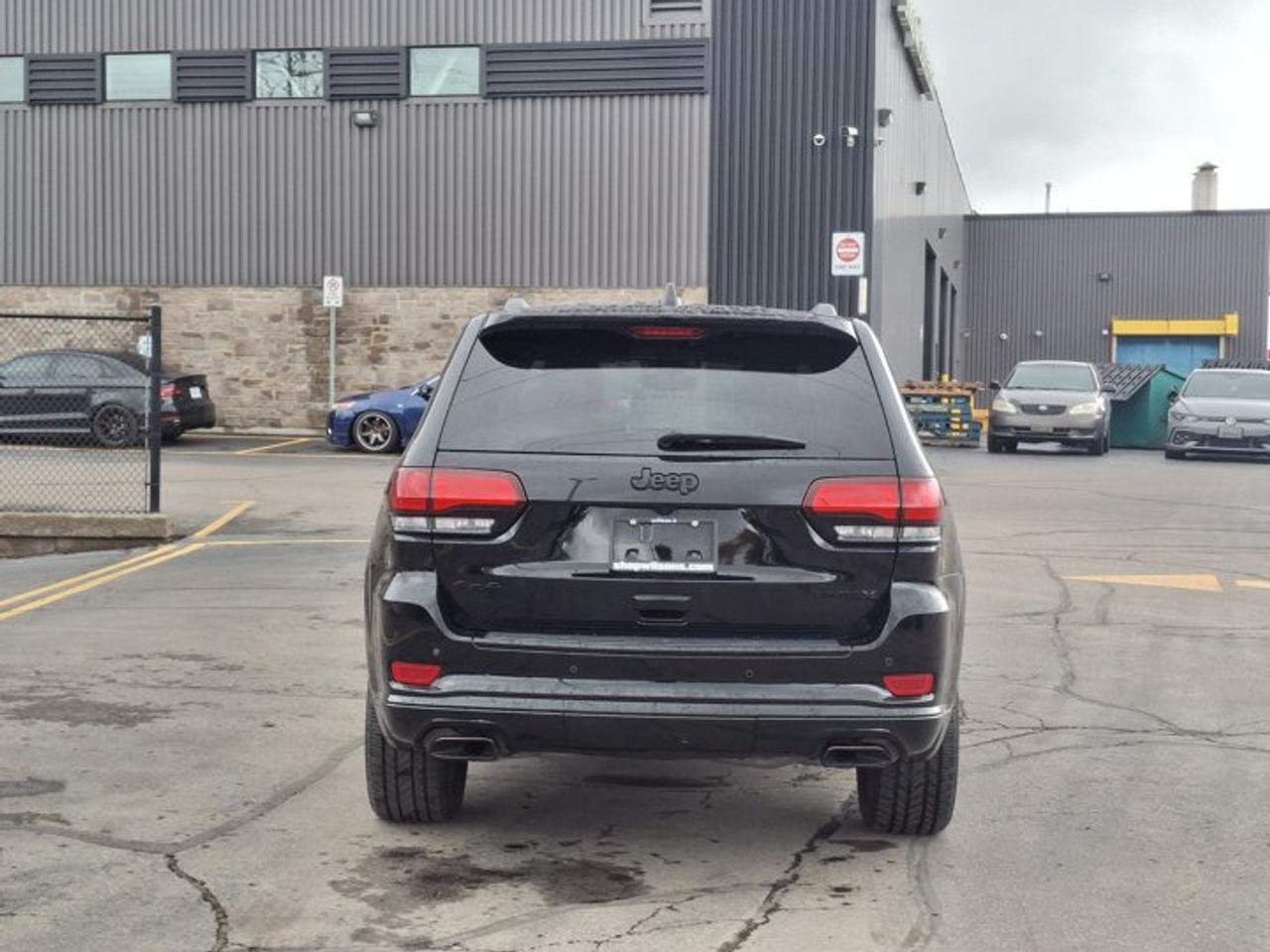 2021 Jeep Grand Cherokee Limited X 4x4 | Split Leather | Sunroof | Tow Group | Heated Seats + Steering | Remote Start & More! Photo3