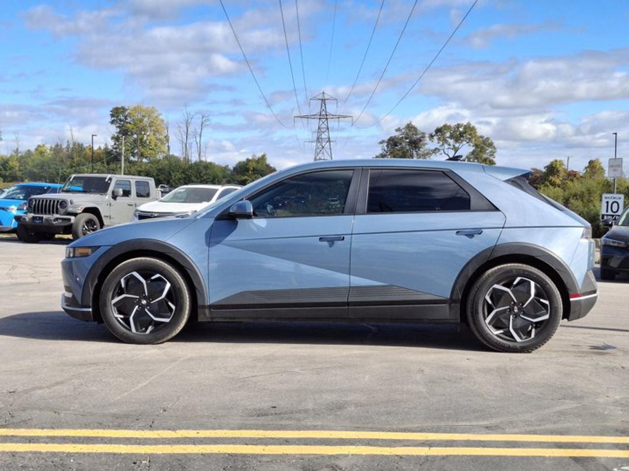 2023 Hyundai IONIQ 5 Preferred Long Range AWD | Heated Seats + Steering | Remote Start | Navi | CarPlay + Android & More! Photo1