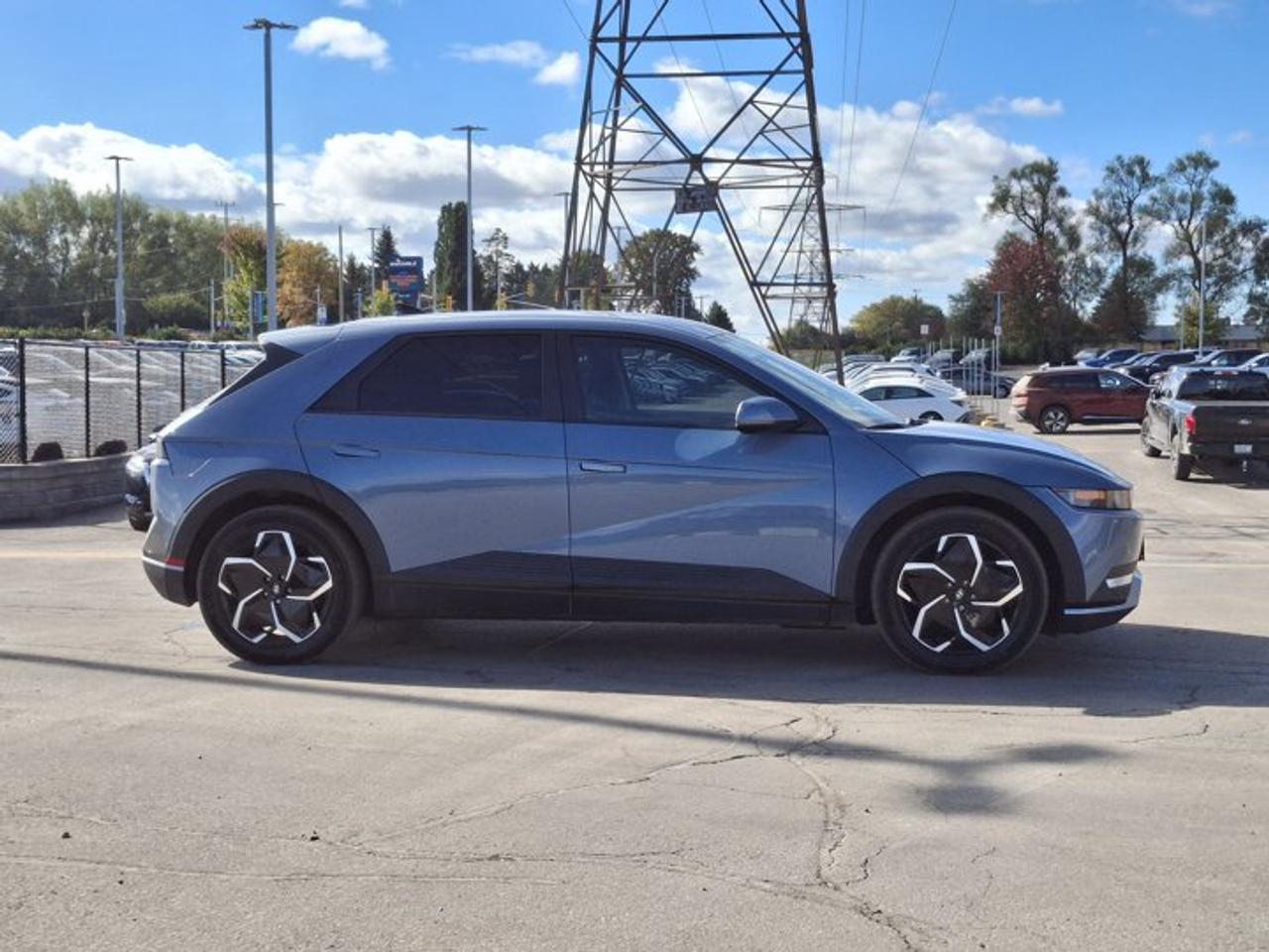2023 Hyundai IONIQ 5 Preferred Long Range AWD | Heated Seats + Steering | Remote Start | Navi | CarPlay + Android & More! Photo