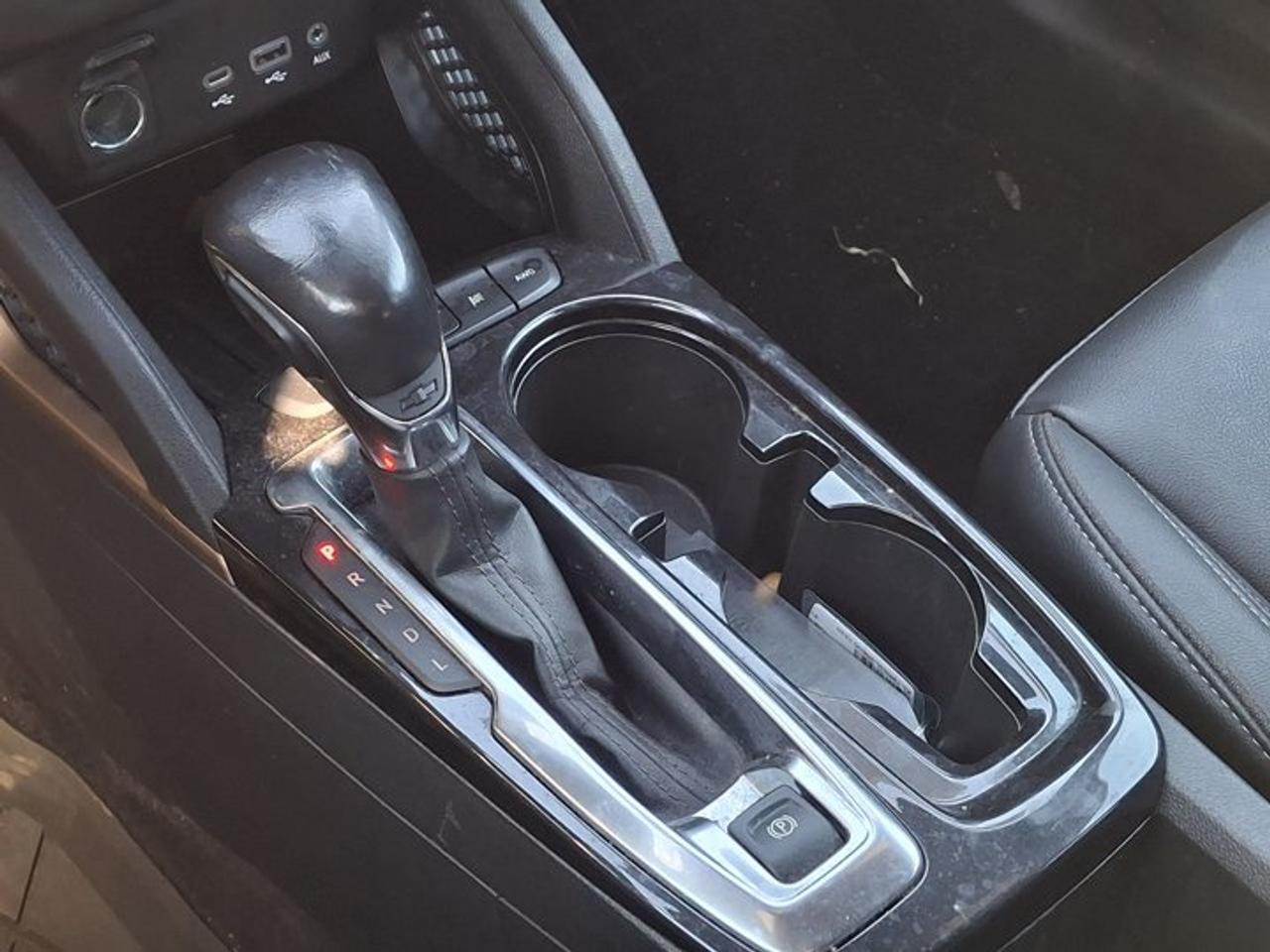 2021 Chevrolet TrailBlazer ACTIV AWD | Pano Roof | Leather | Power Liftgate | Heated Seats | Remote Start | CarPlay | and More! Photo
