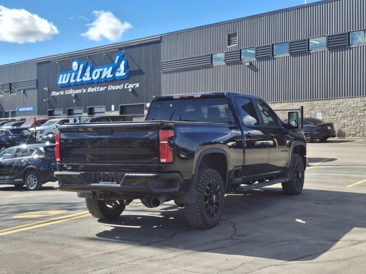 2026 Chevrolet Silverado 2500 HD LT Crew 4X4 | Diesel | Trail Boss | Z71 | 360 Camera | Heated Wheel + Seats | Remote Start and More! Photo4