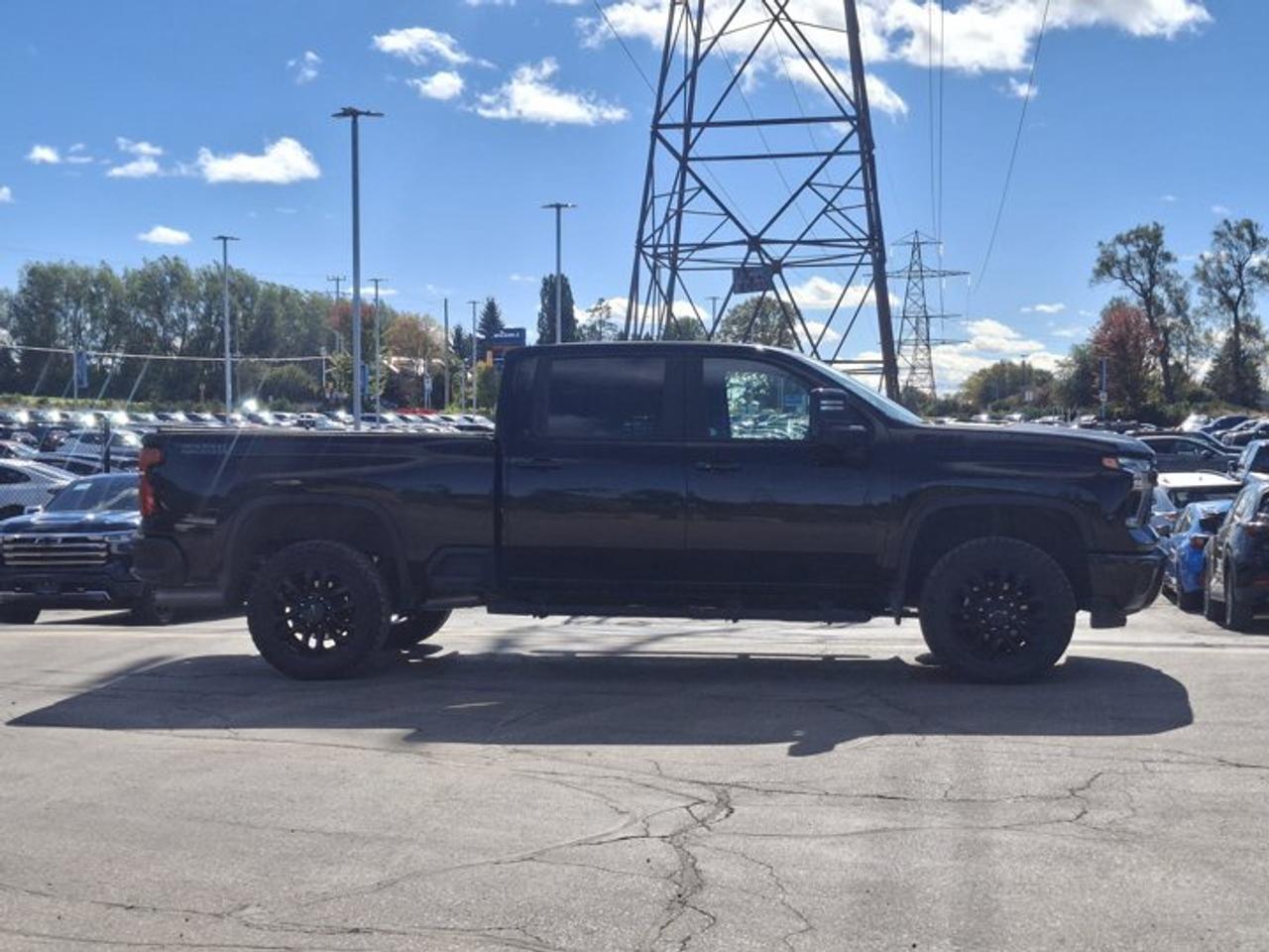 2026 Chevrolet Silverado 2500 HD LT Crew 4X4 | Diesel | Trail Boss | Z71 | 360 Camera | Heated Wheel + Seats | Remote Start and More! Photo