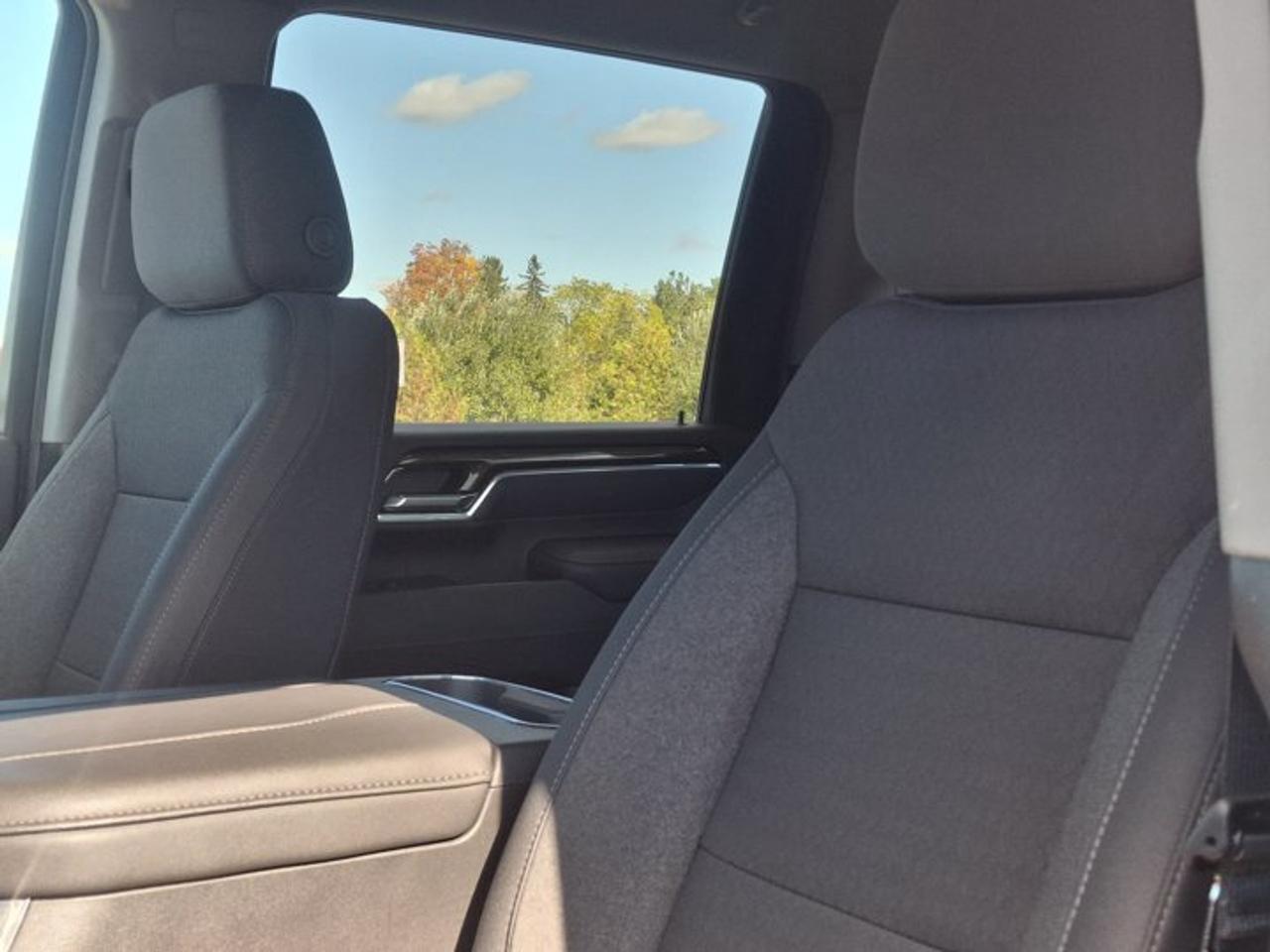 2026 Chevrolet Silverado 2500 HD LT Crew 4X4 | Diesel | Trail Boss | Z71 | 360 Camera | Heated Wheel + Seats | Remote Start and More! Photo