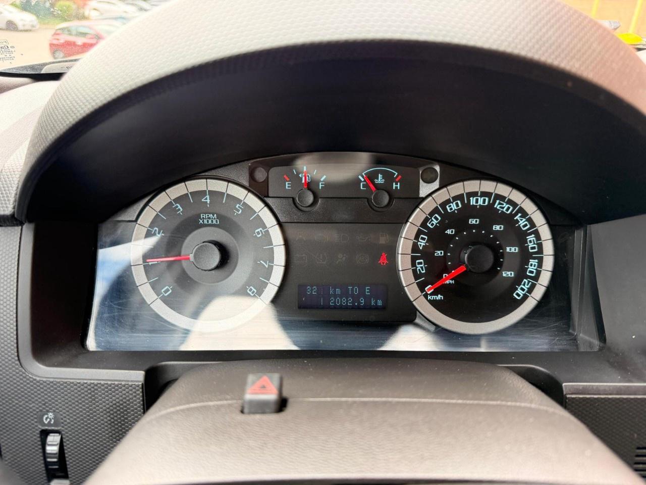 2011 Ford Escape FWD 4dr I4 Auto XLT Photo