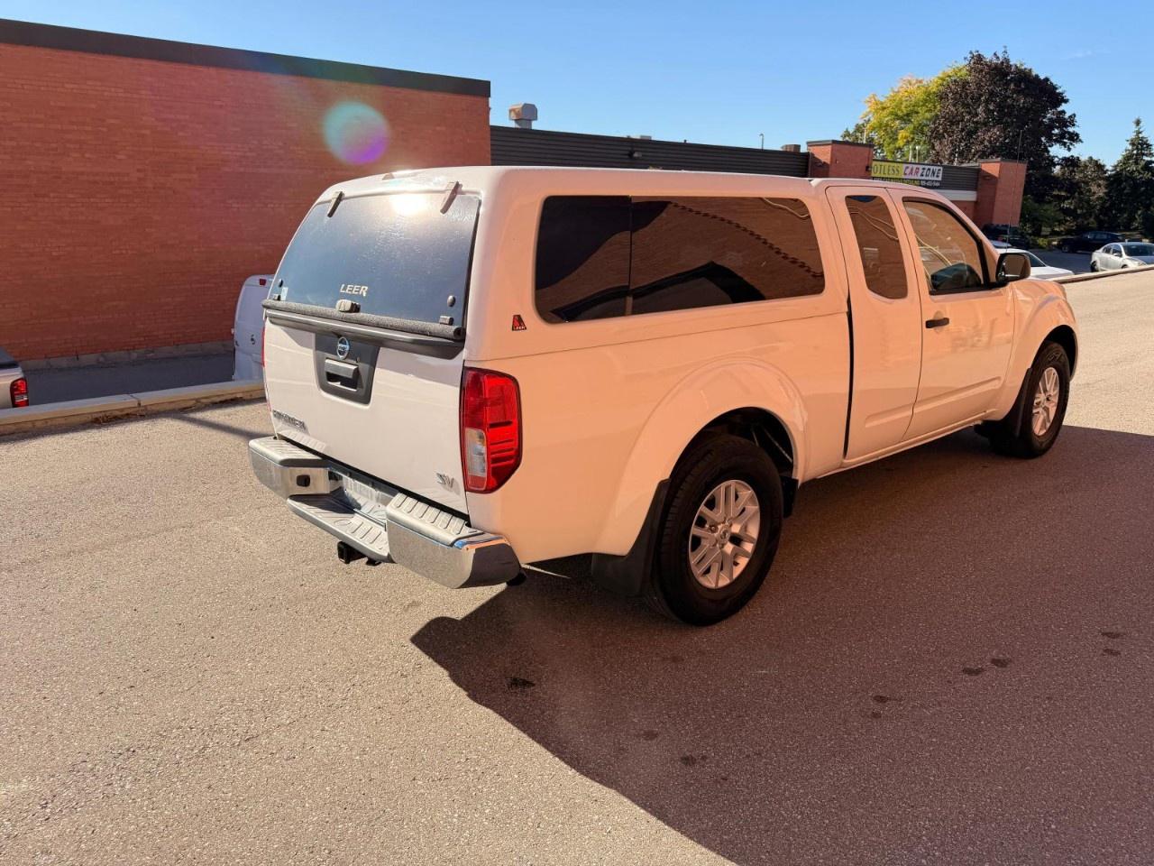 2018 Nissan Frontier King Cab SV Standard Bed 4x2 Auto Photo