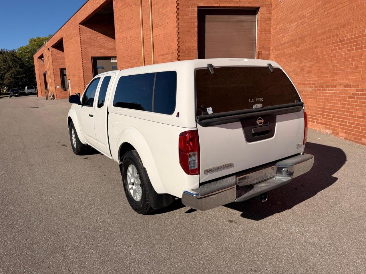 2018 Nissan Frontier King Cab SV Standard Bed 4x2 Auto Photo