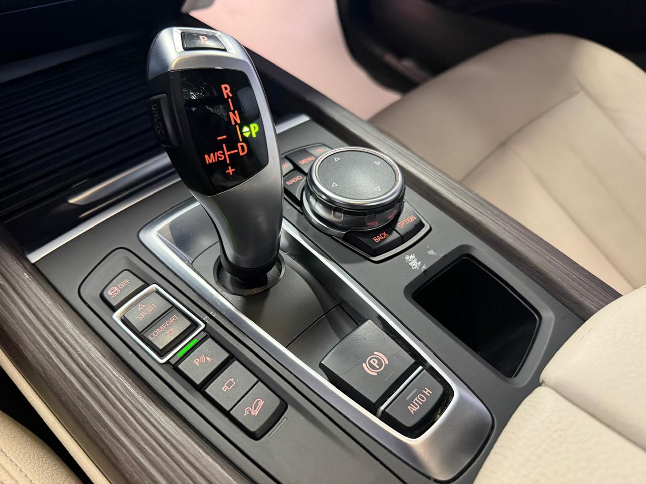 2015 BMW X5 xDrive35d | DIESEL | SUNROOF | WOOD TRIM | SPOILER Photo