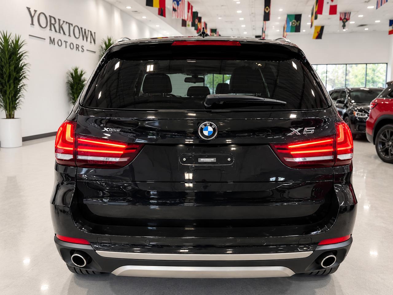 2015 BMW X5 xDrive35d | DIESEL | SUNROOF | WOOD TRIM | SPOILER Photo