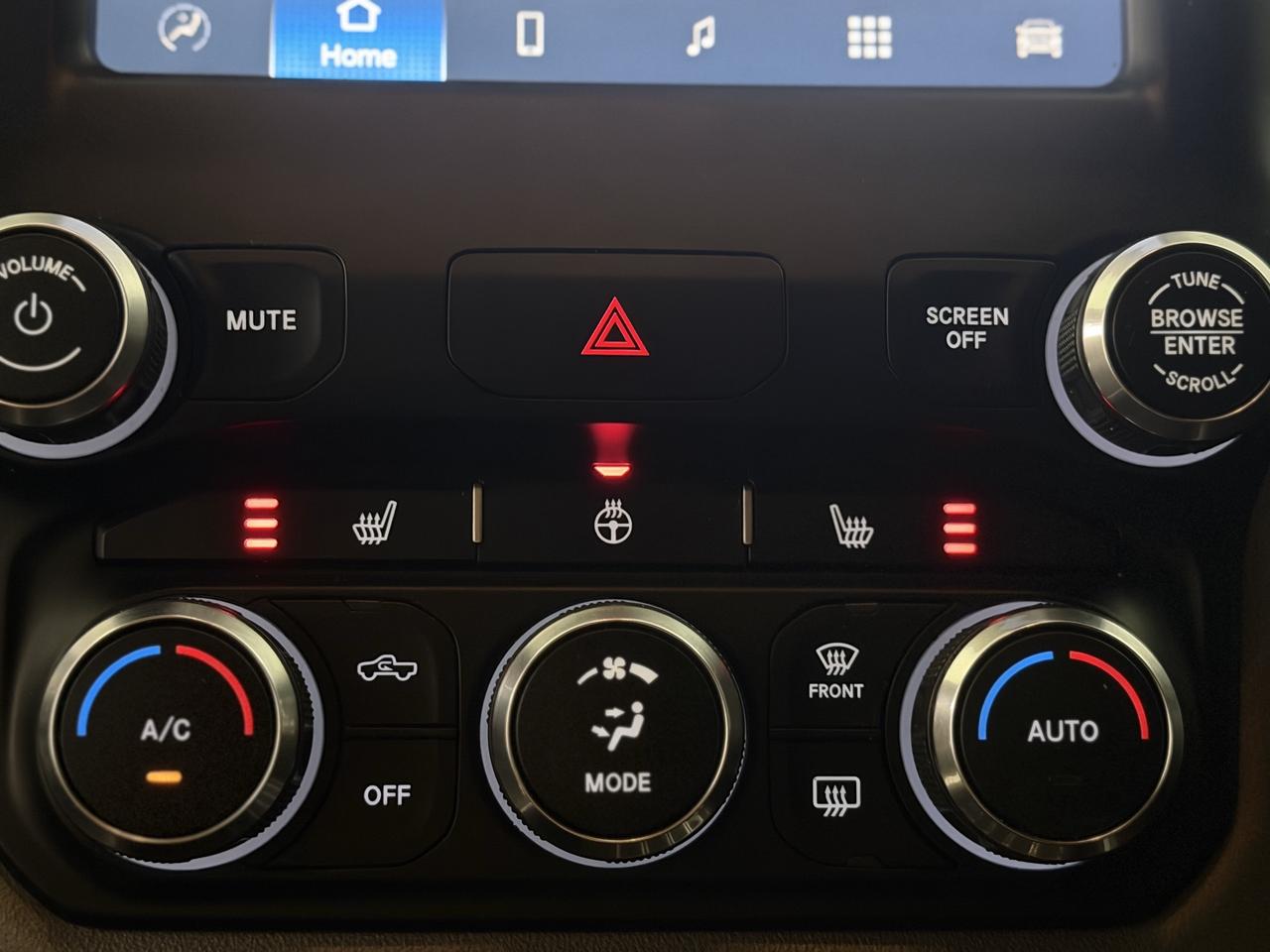 2022 RAM 1500 Big Horn 4x4 Crew Cab 5'7" Box Photo