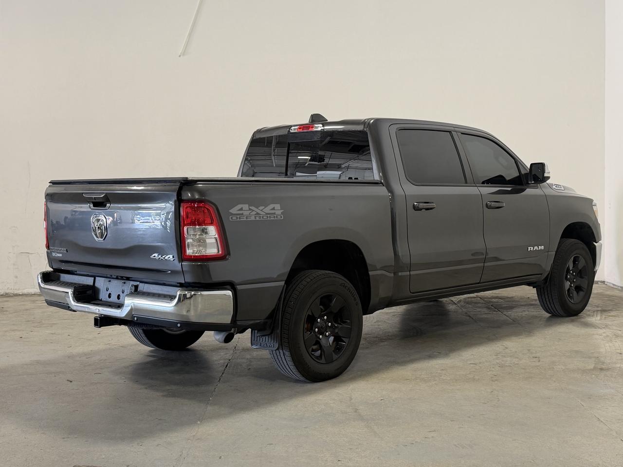 2022 RAM 1500 Big Horn 4x4 Crew Cab 5'7" Box Photo