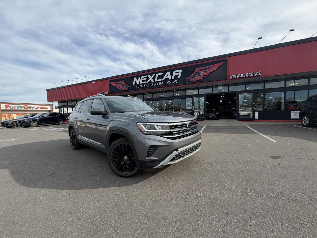 2018 Volkswagen Atlas HIGHLINE AWD 7 PASS LEATHER PAN/ROOF NAV B/SPOT CA