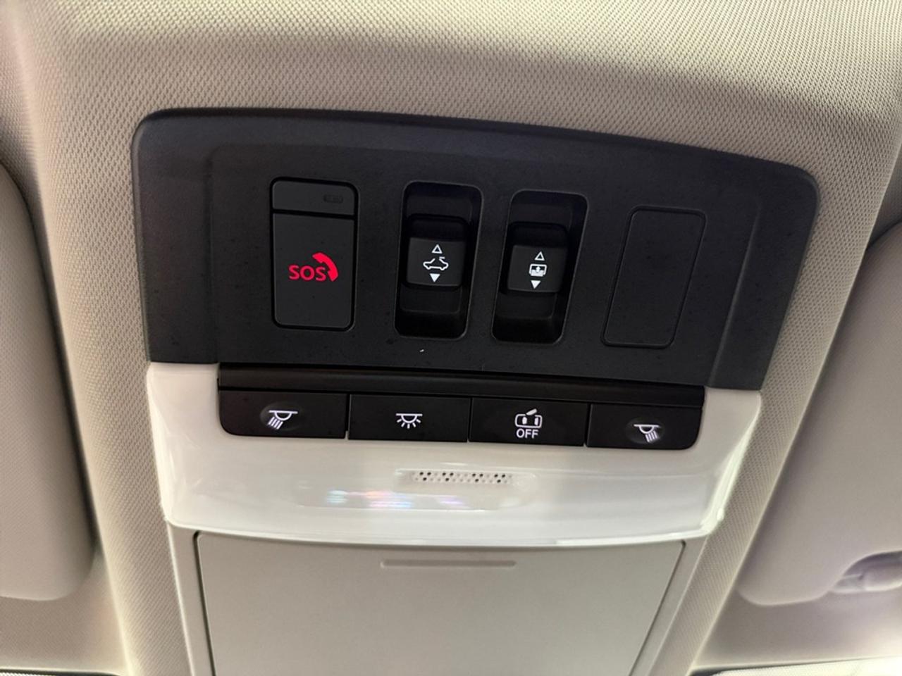 2024 Nissan Rogue AWD SV Moonroof Photo
