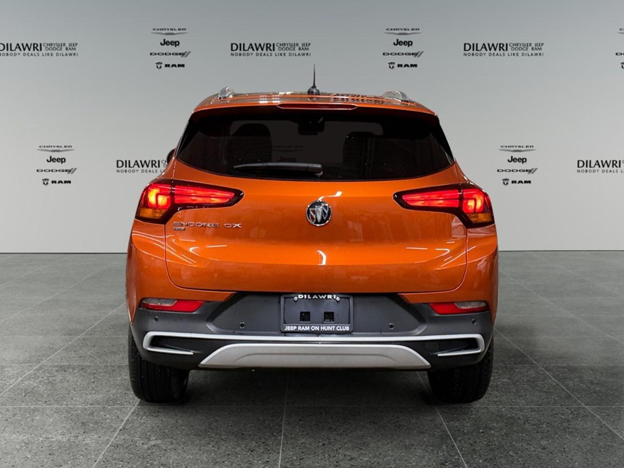 2022 Buick Encore GX AWD 4dr Select Photo3