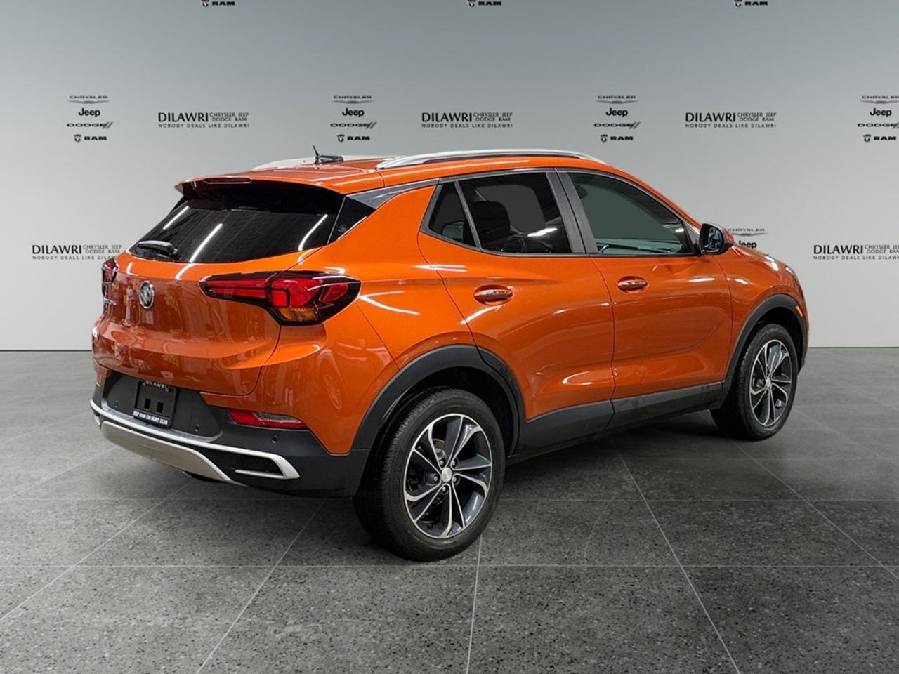 2022 Buick Encore GX AWD 4dr Select Photo4
