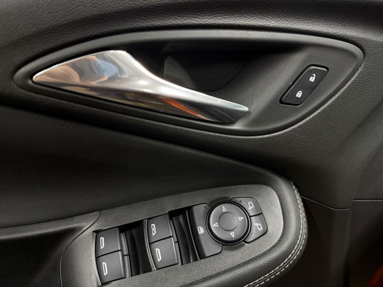 2022 Buick Encore GX AWD 4dr Select Photo