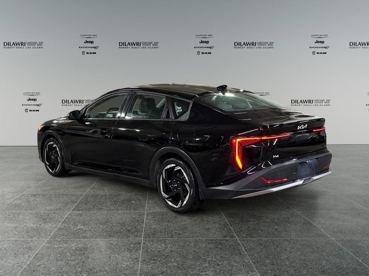 2025 Kia K4 EX FWD Photo