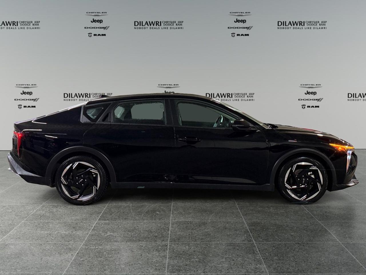 2025 Kia K4 EX FWD Photo
