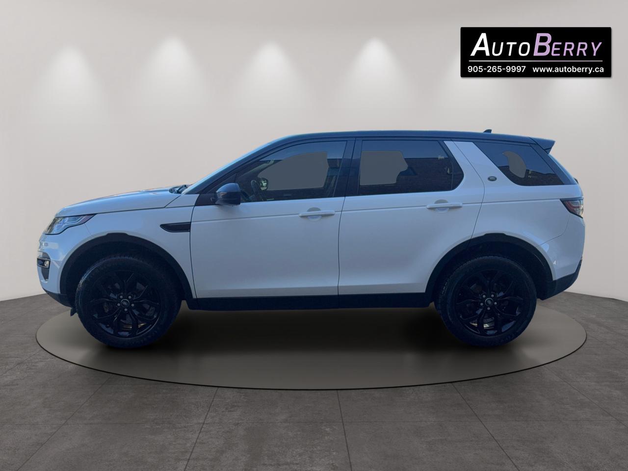 2016 Land Rover Discovery Sport HSE Photo4