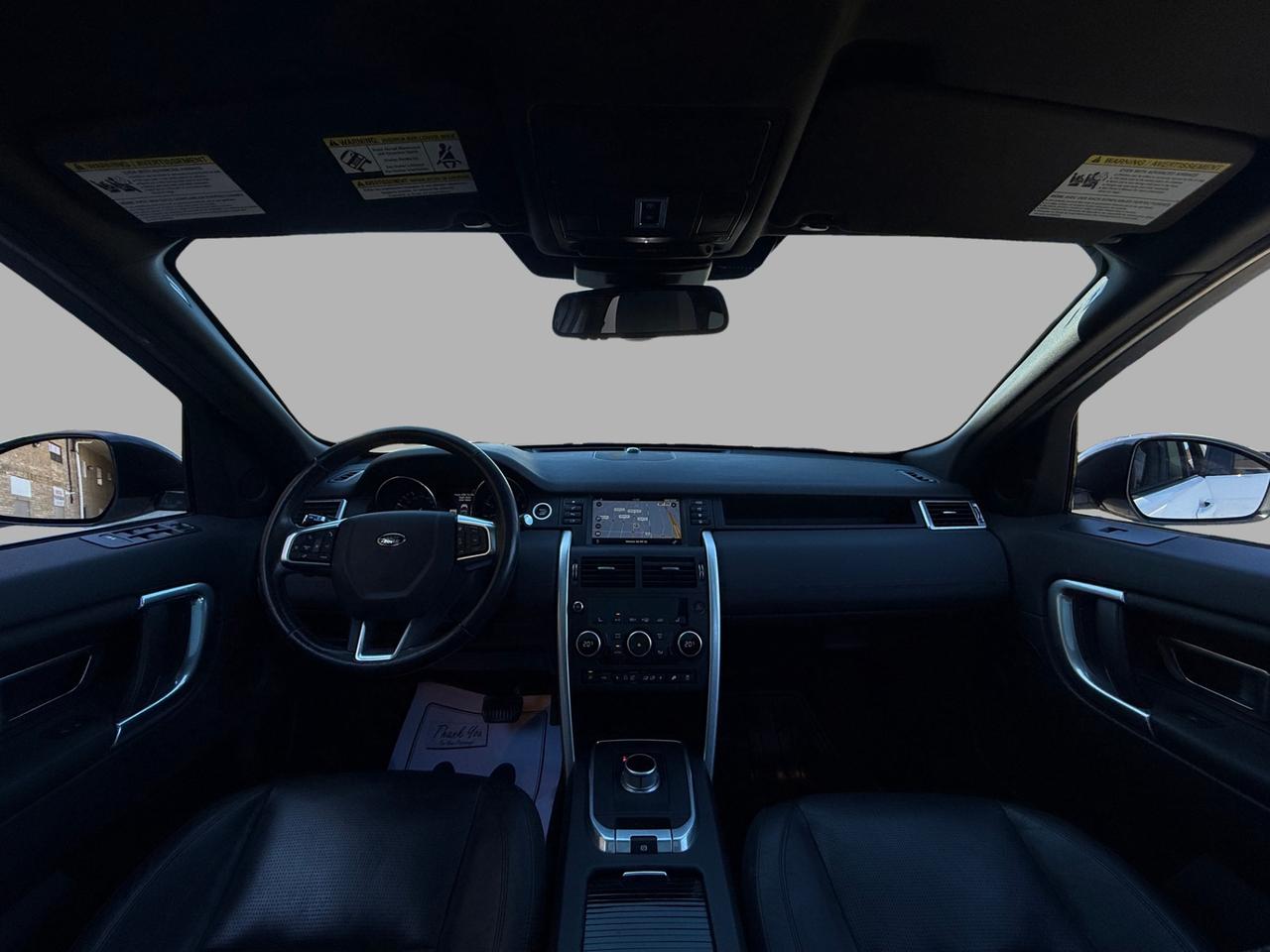 2016 Land Rover Discovery Sport HSE Photo