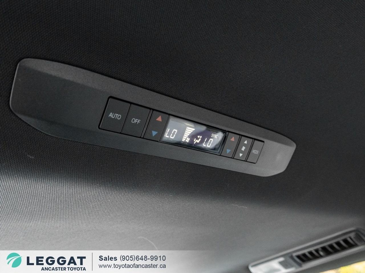 2025 Toyota Sienna XSE 7-Passenger AWD Photo