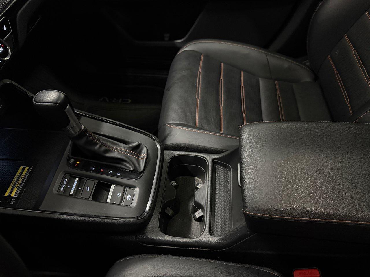 2024 Honda CR-V Hybrid Touring Photo