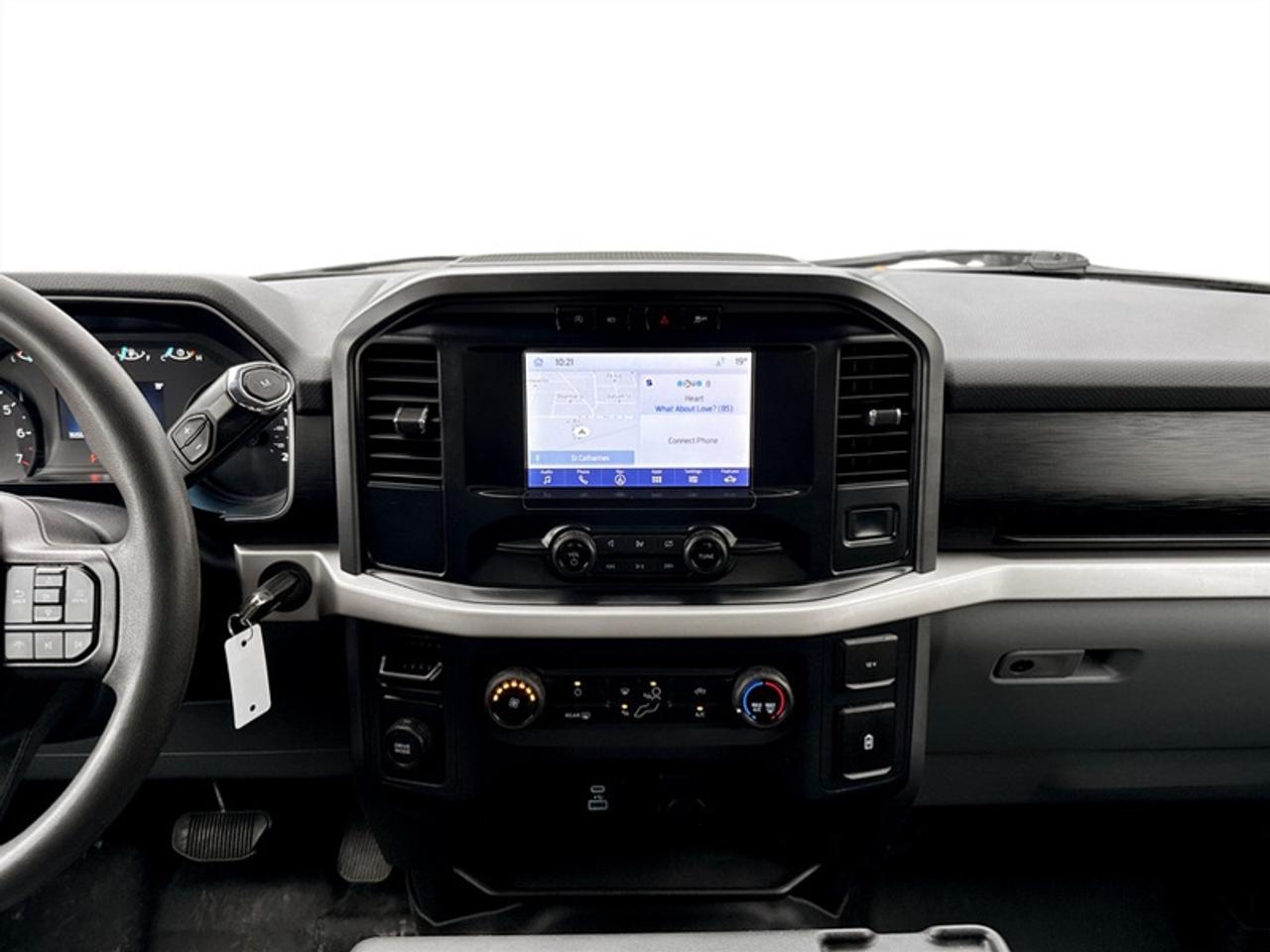 2022 Ford F-150 XLT  **CLEAN CARFAX - RWD - LONG BOX** Photo
