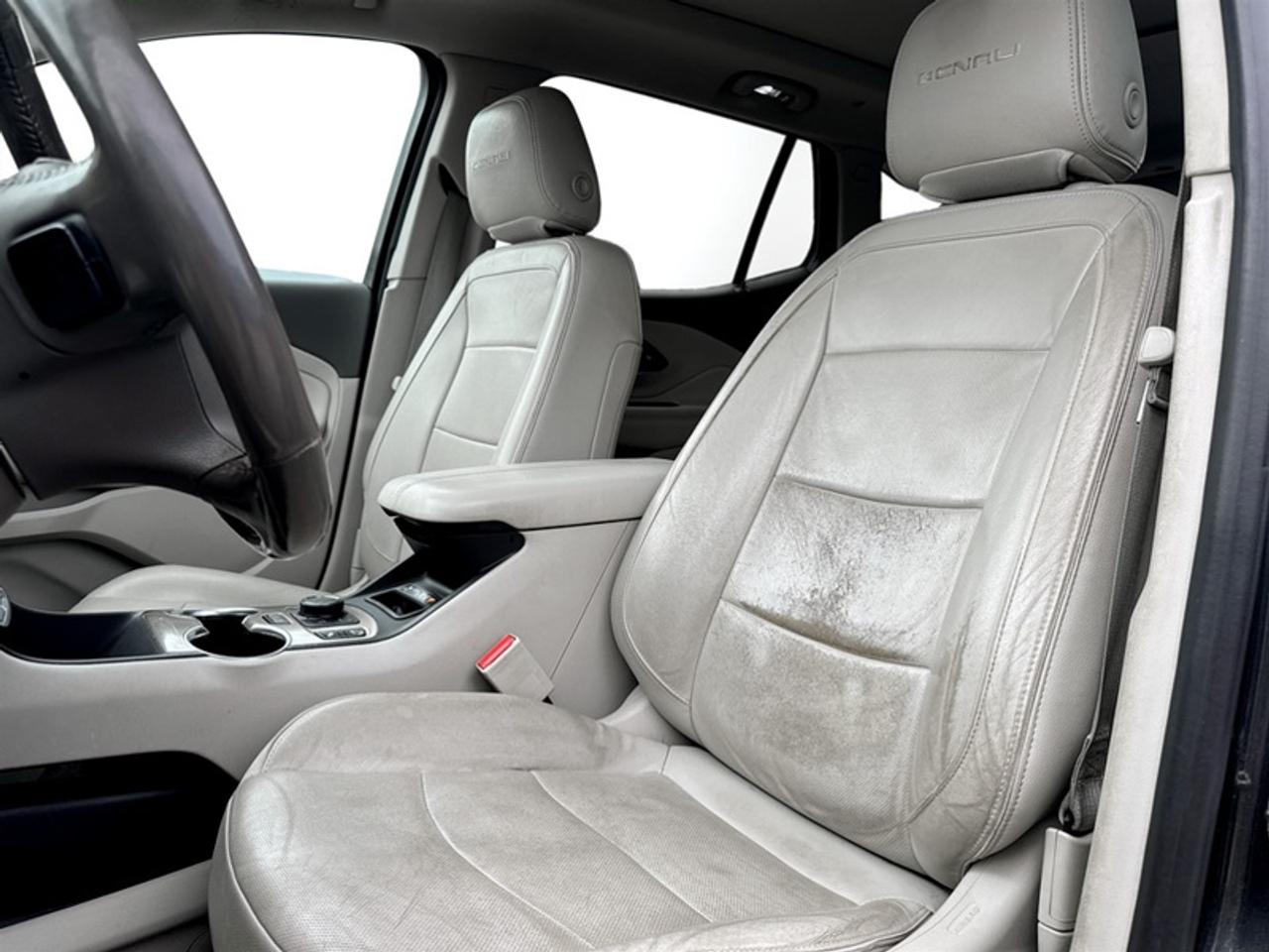 2019 GMC Terrain Denali w/Pro Grade Pkg  **25 SERVICE RECORDS** Photo