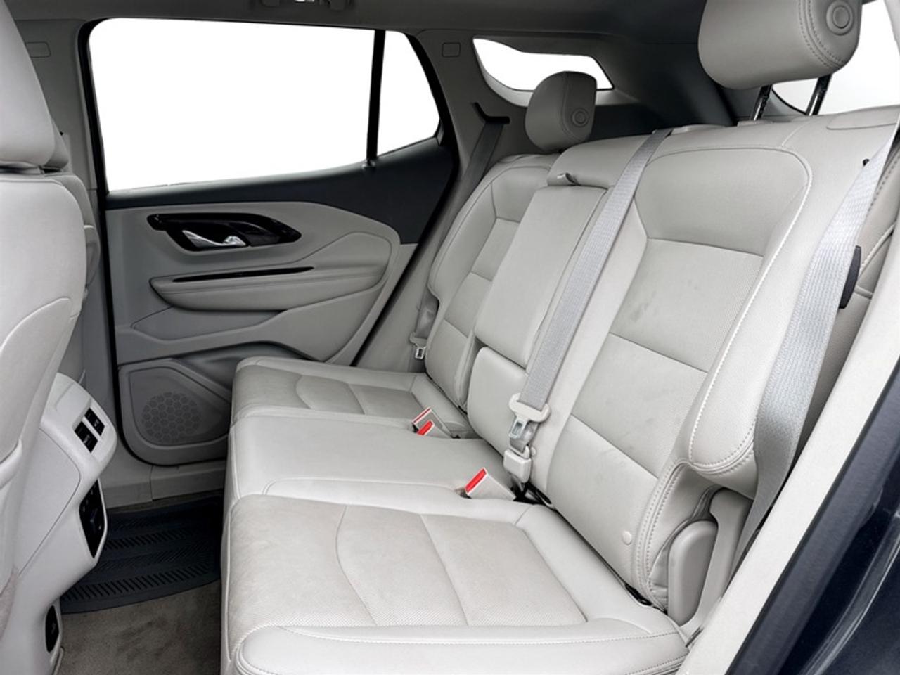 2019 GMC Terrain Denali w/Pro Grade Pkg  **25 SERVICE RECORDS** Photo