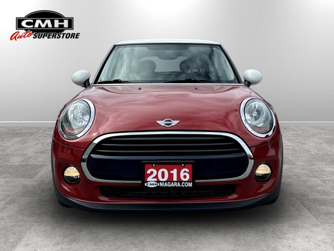 2016 MINI Cooper Hardtop 2-Door Hatch  **LOW KMS** Photo