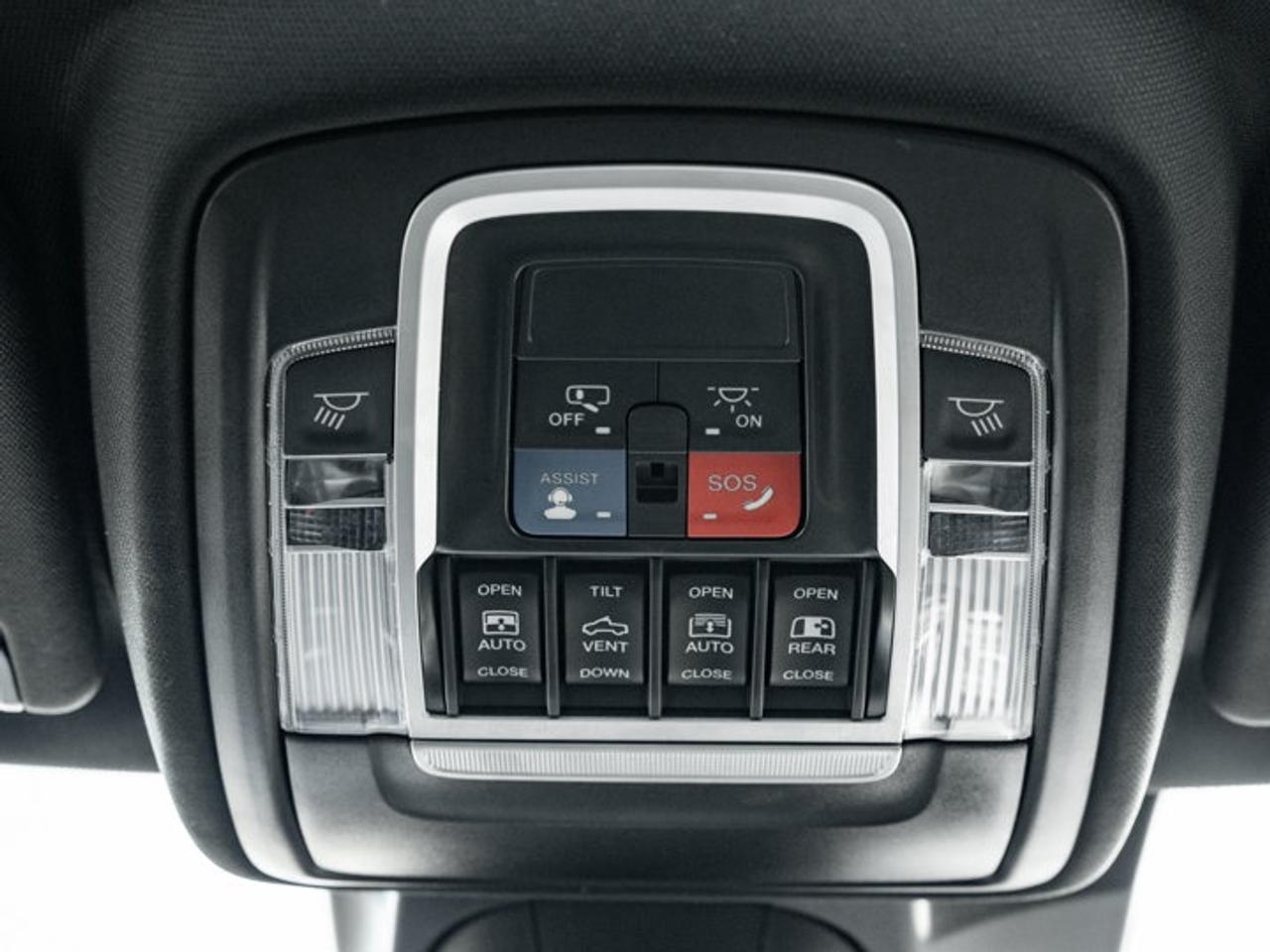2024 RAM 1500 SPORT Photo