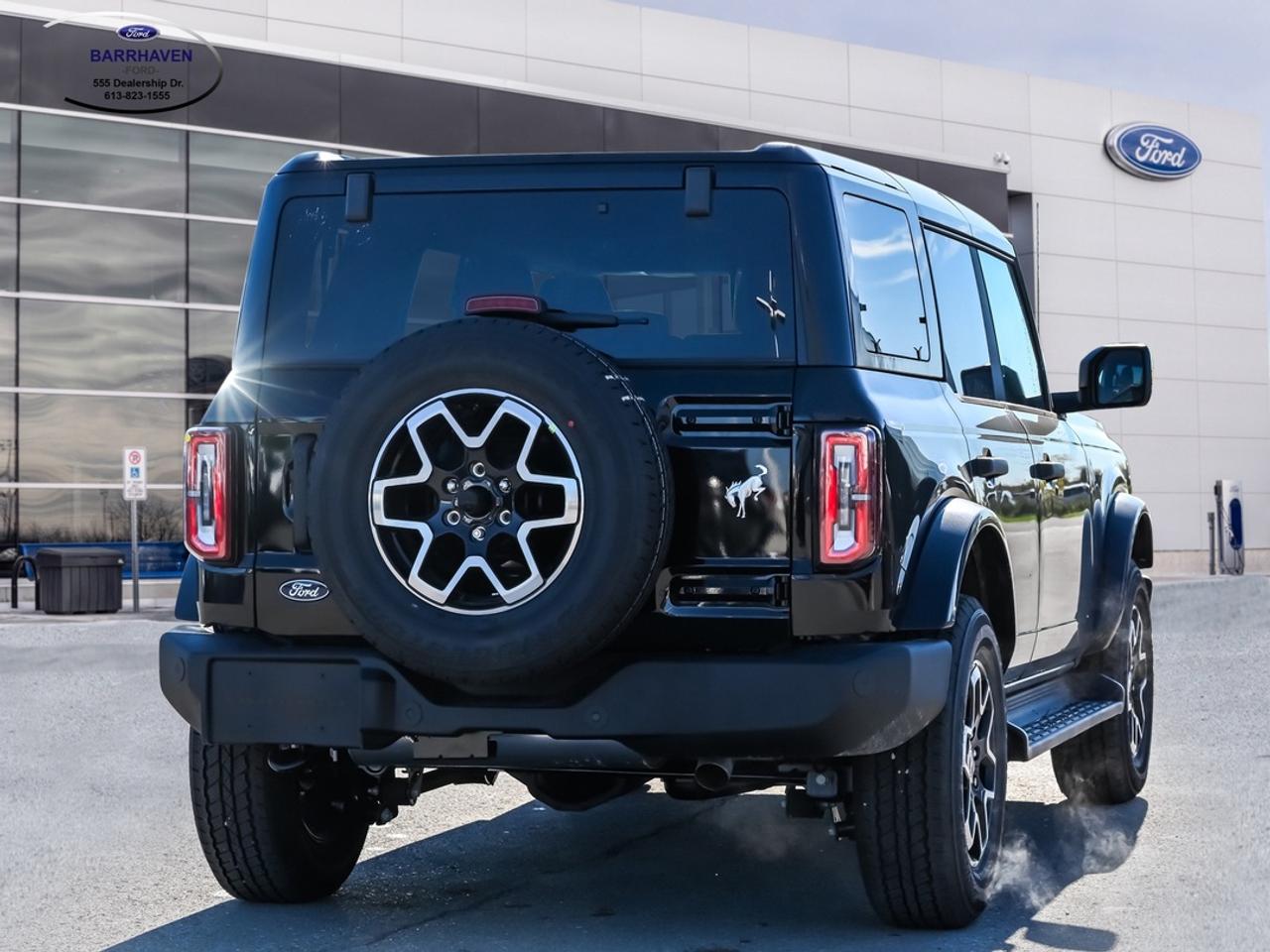 2026 Ford Bronco Outer Banks Photo