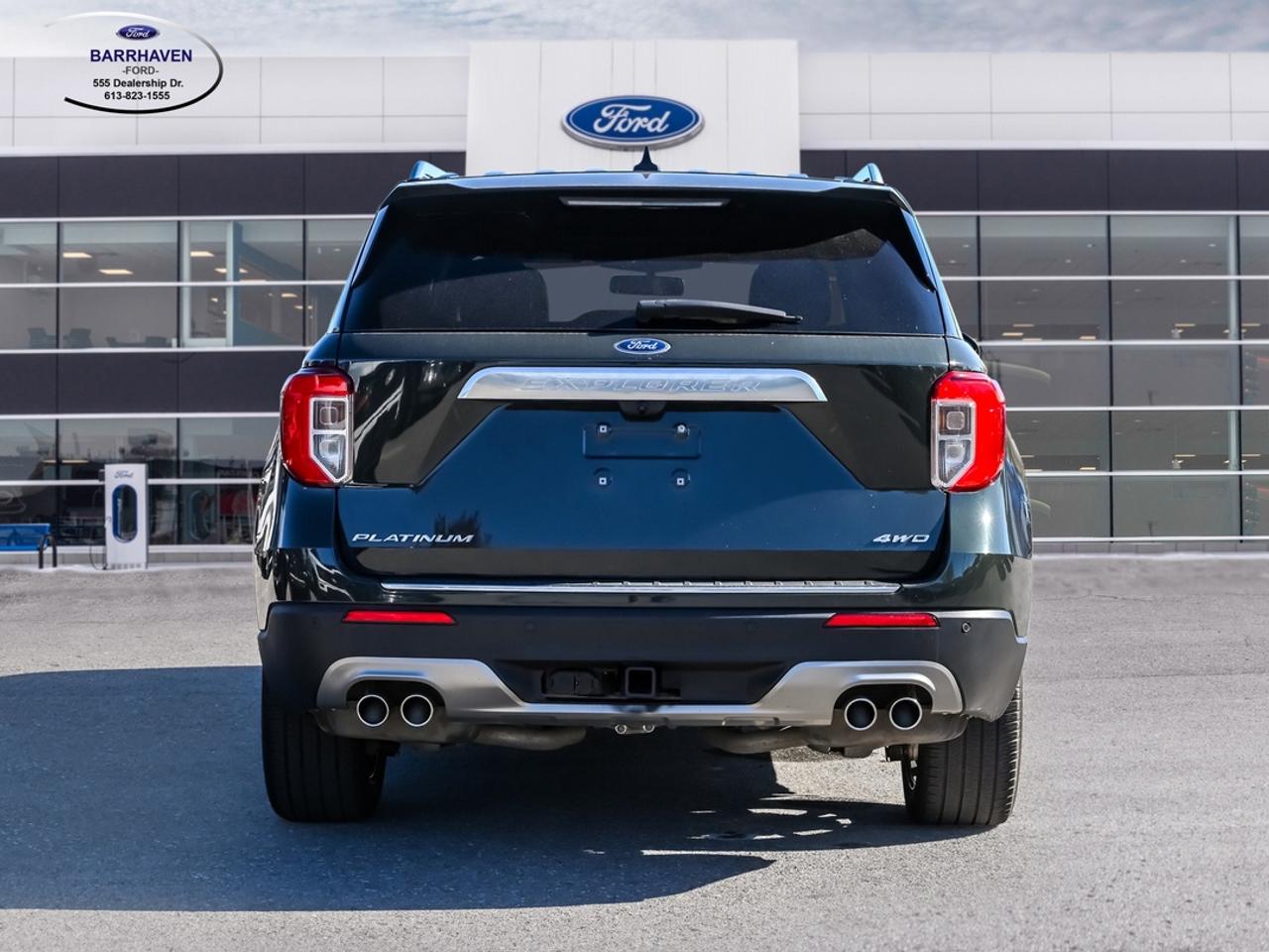 2023 Ford Explorer Platinum Photo