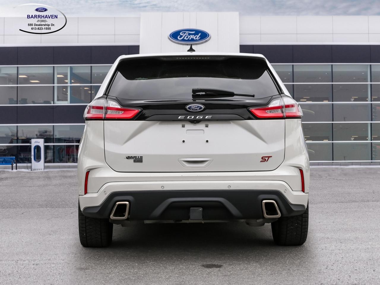2022 Ford Edge ST Photo