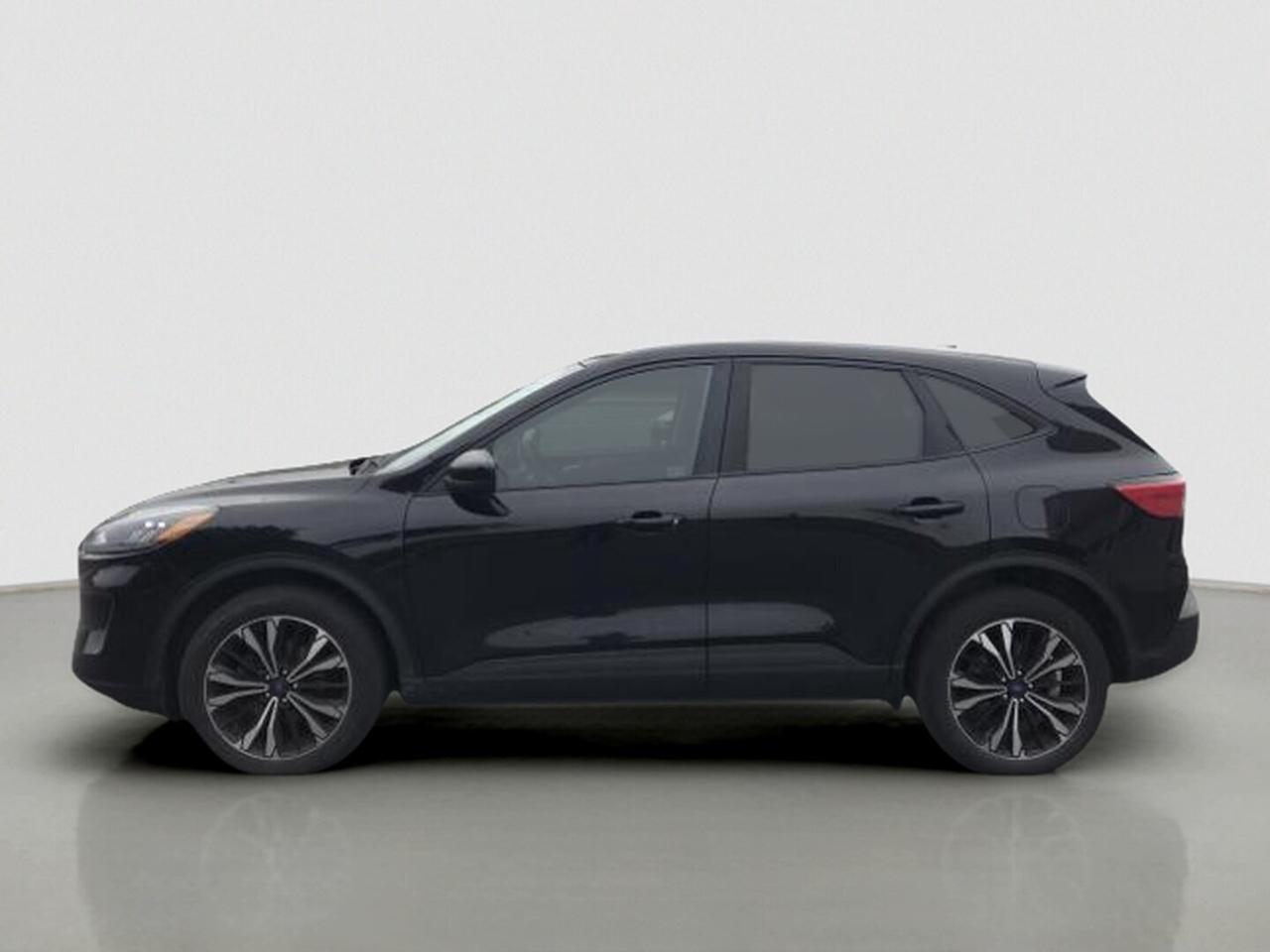 2021 Ford Escape SE AWD Photo1